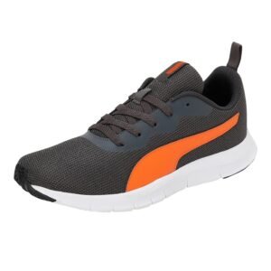 men running shoes