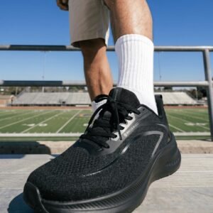 men running shoes