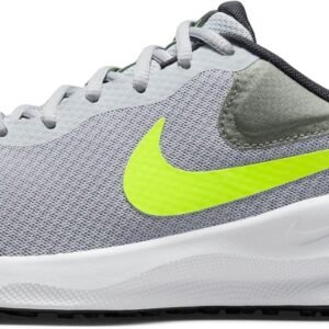 men running shoes