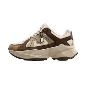 men running shoes