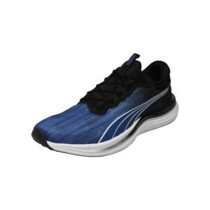 men running shoes