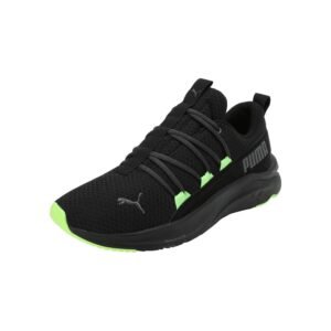 men running shoes