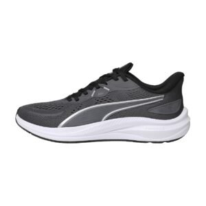 men running shoes