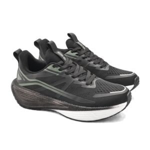 men running shoes