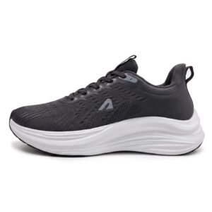 men running shoes